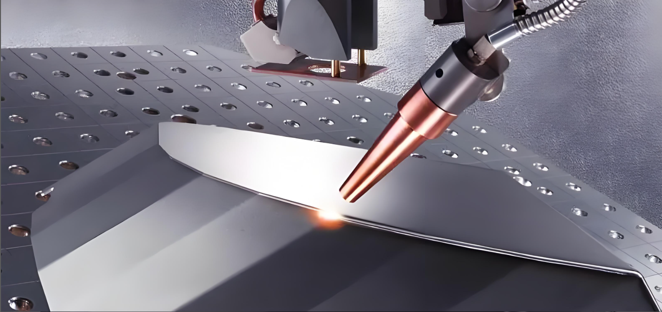 Avantajele mașinii de sudare cu laser portabil pentru materiale ultra-subțiri